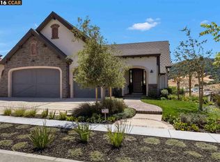 19 Bigleaf Rd, Orinda, CA 94563