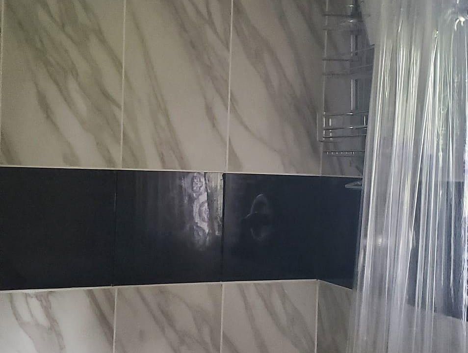 1st image of 1541 Crestridge Dr #1