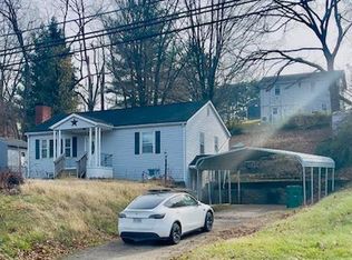 1312 E Main St, Luray, VA 22835