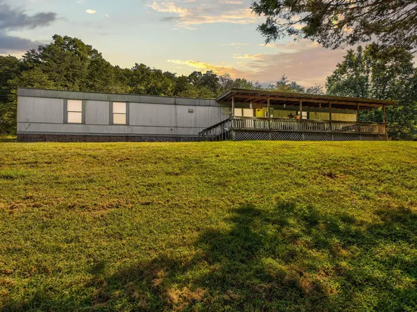 1135 Nest Egg Rd, Mount Sterling, KY 40353