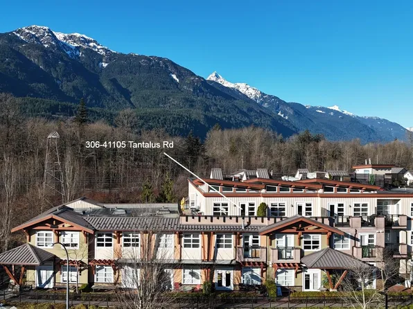 41105 Tantalus Rd #306, Squamish, BC V8B 0N3