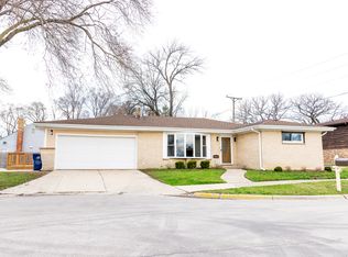 2526 25th St, North Chicago, IL 60064