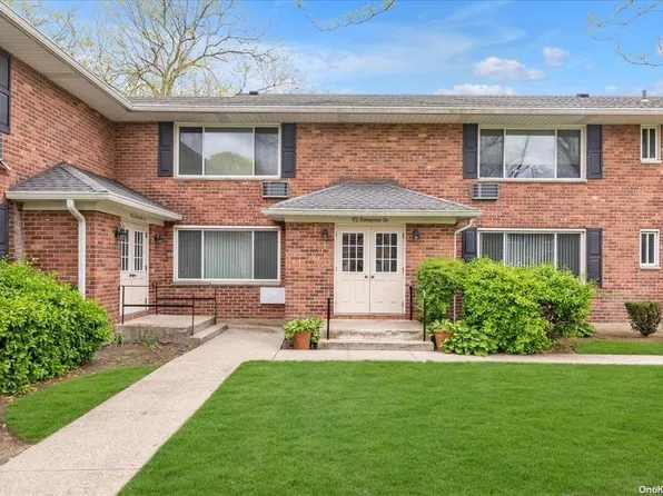 172 Edmunton Drive #D-7, North Babylon, NY 11703