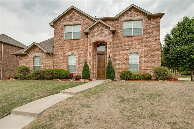 1st image of 713 Aspen Ct