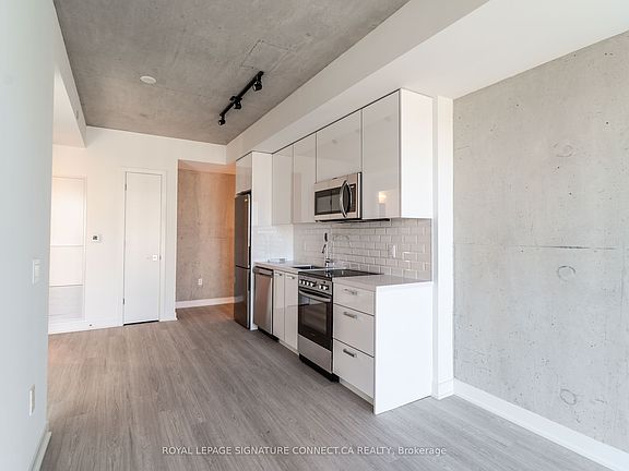 3rd image of 284 King St E #2107