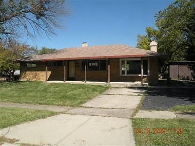 2nd image of 4641 Knobhill Dr