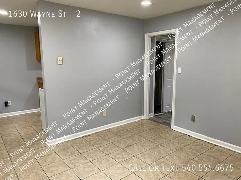 1630 Wayne St NE #2 — Photo 9
