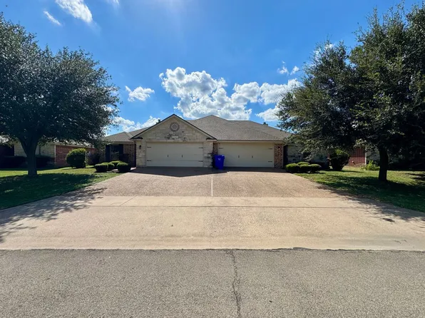 1207 Phoenix, Mc Gregor, TX 76657