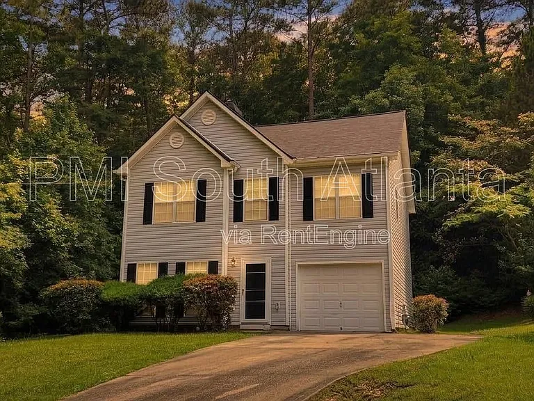 588 Hunnicutt Rd SE — Photo 36