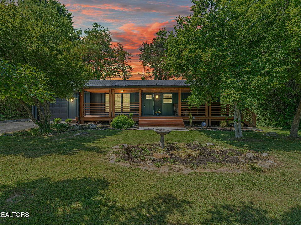 1st image of 329 Sarvis Dr