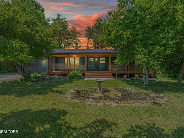 329 Sarvis Dr, Knoxville, TN 37920