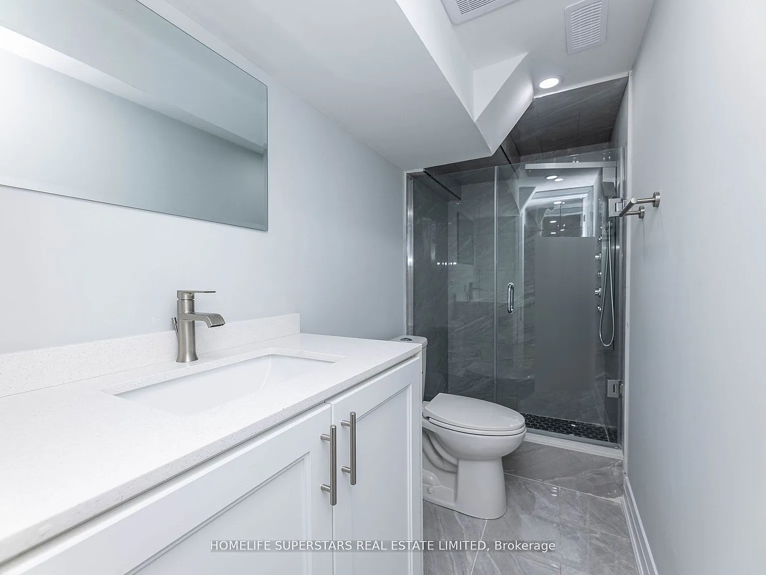 3 bed, $2,000 — Photo 3