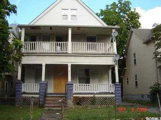 1st image of 8111 Linwood Ave