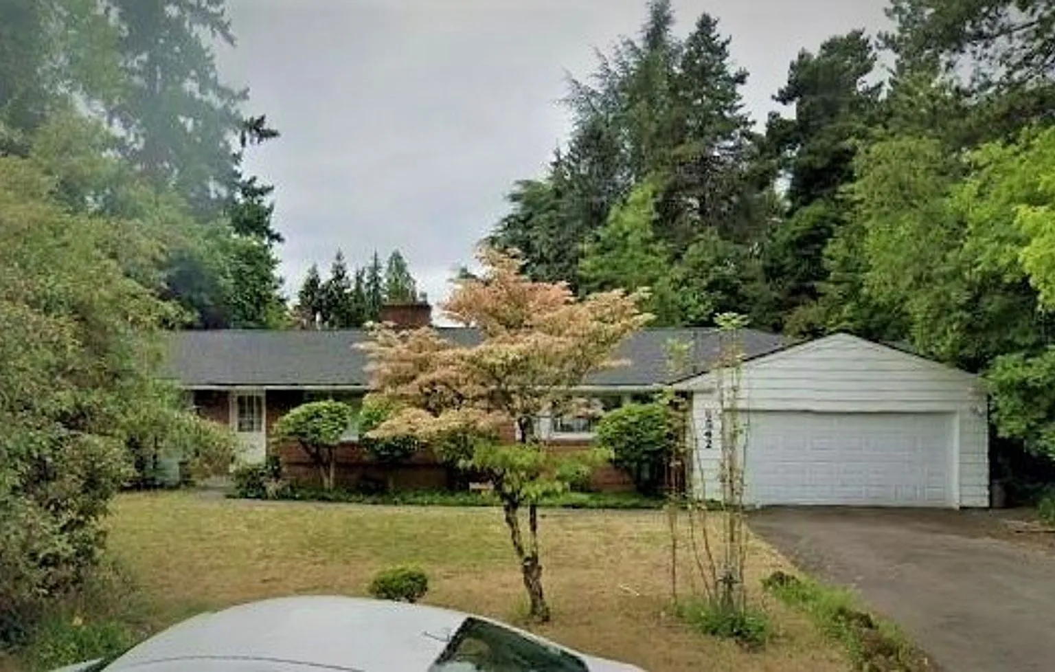6542 SW Seymour Street ~ Beautifully Refreshed Single Level Home! — Photo 1
