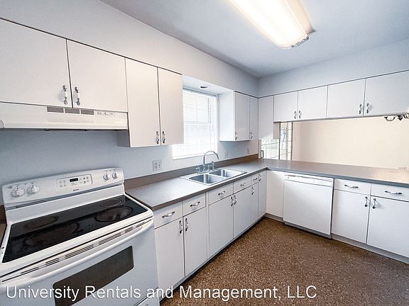 2nd image of 1717 NE 15th St