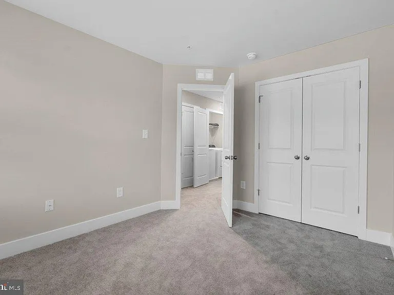 1815 Betterton Rd — Photo 2