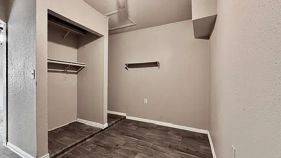 14700 Menifee St — Photo 20