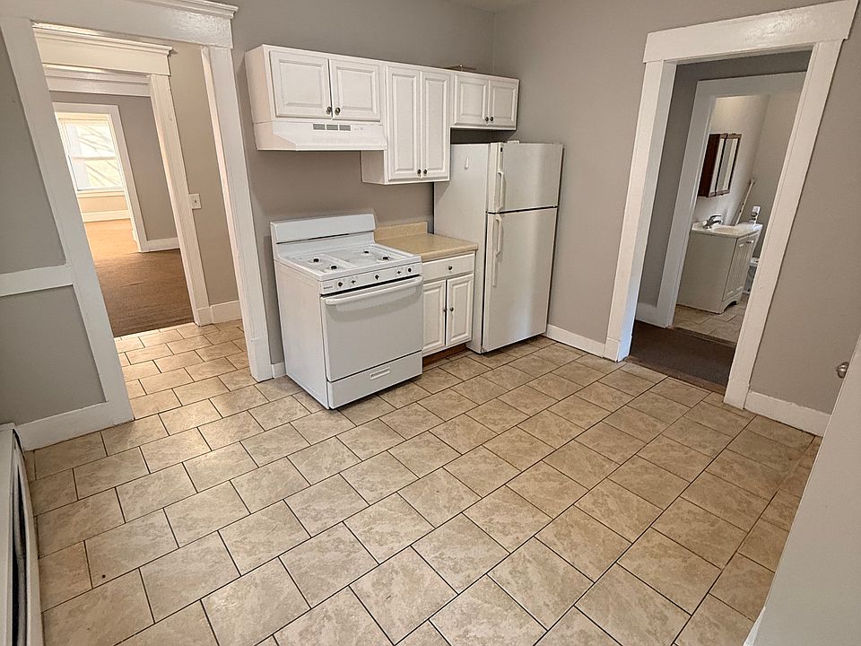 1st image of 391 Sherman Ave Floor 2