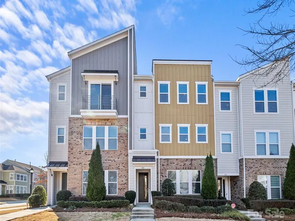 1709 Pat Garrett St, Charlotte, NC 28206