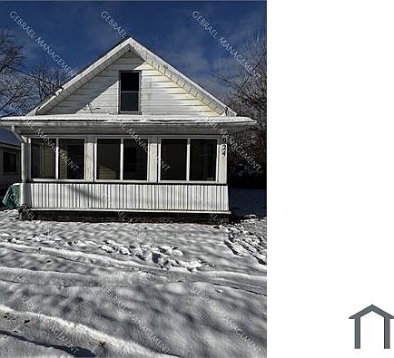 1st image of 924 Hughes Ave