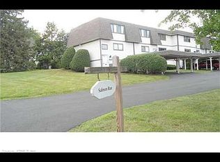 26 Salmon Run, Suffield, CT 06078