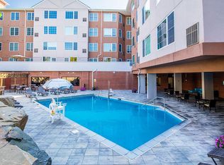 1120 53rd St #421, North Bergen, NJ 07047