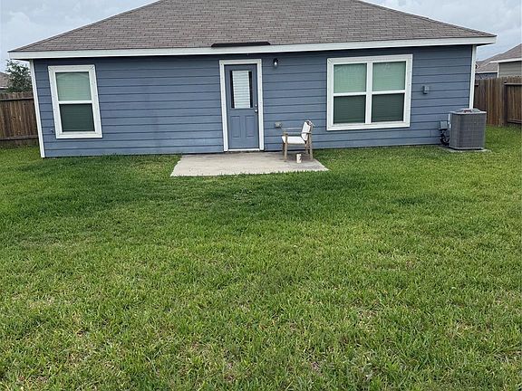 3rd image of 8410 Dusty Ridge Dr
