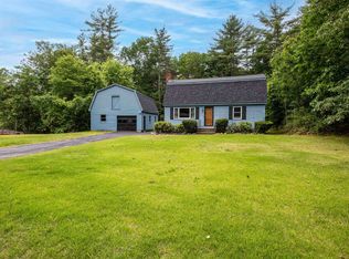 8 Jakes Ln, Merrimack, NH 03054