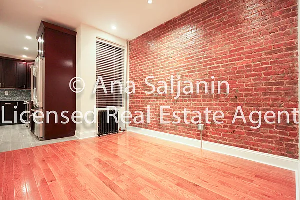Rented by Citi Zone Realty | media 11