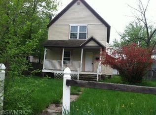 1104 E Stockbridge Ave, Kalamazoo, MI 49001