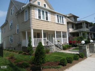 307 Grovers Ave, Bridgeport, CT 06605
