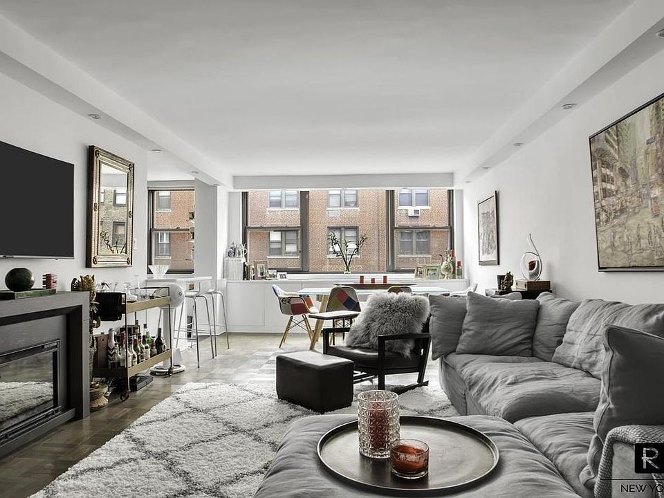 1st image of 420 E 51st St APT 8A