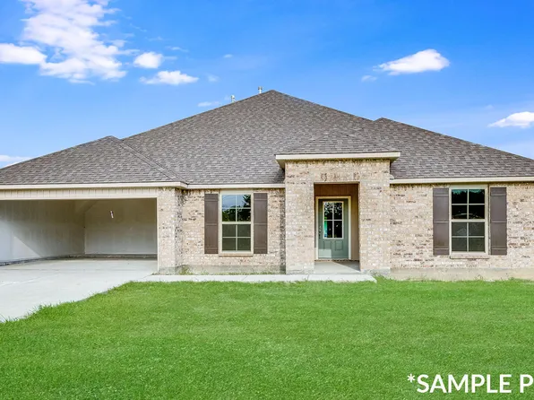 646 Griffiths Ct, Breaux Bridge, LA 70517