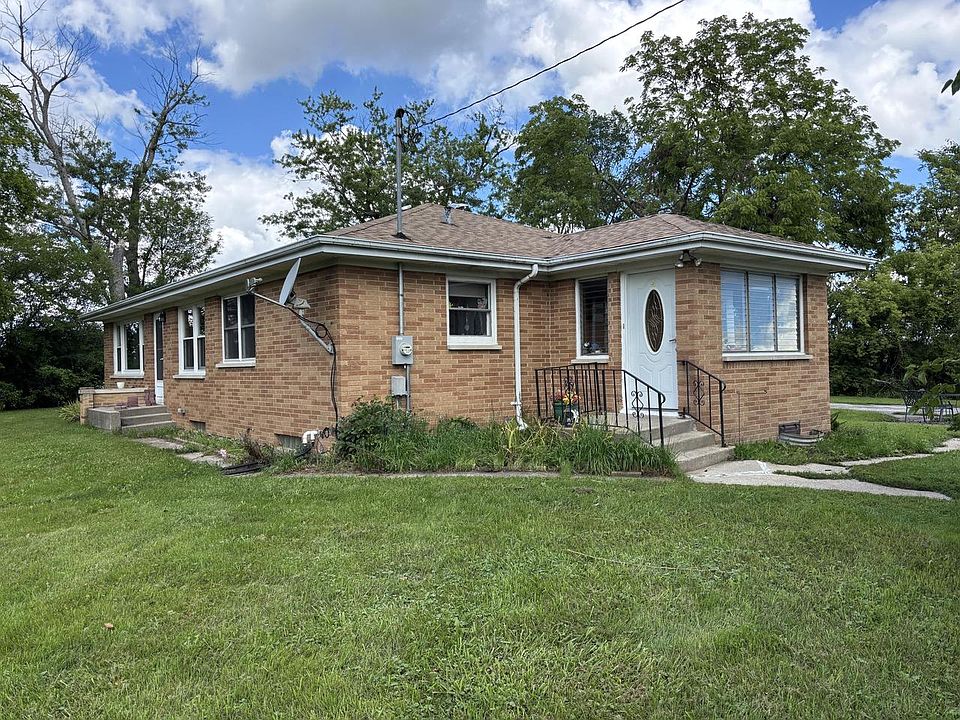 1st image of 22436 Schroeder ROAD