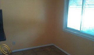 4th image of 7712 Plainview Ave