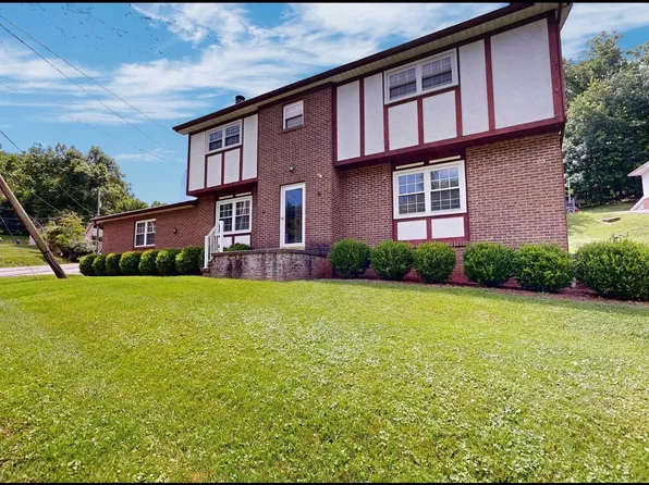 616 Shawnee Dr, Huntington, WV 25705