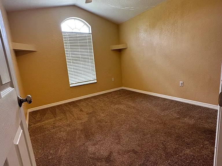 4403 Whitton Way — Photo 20