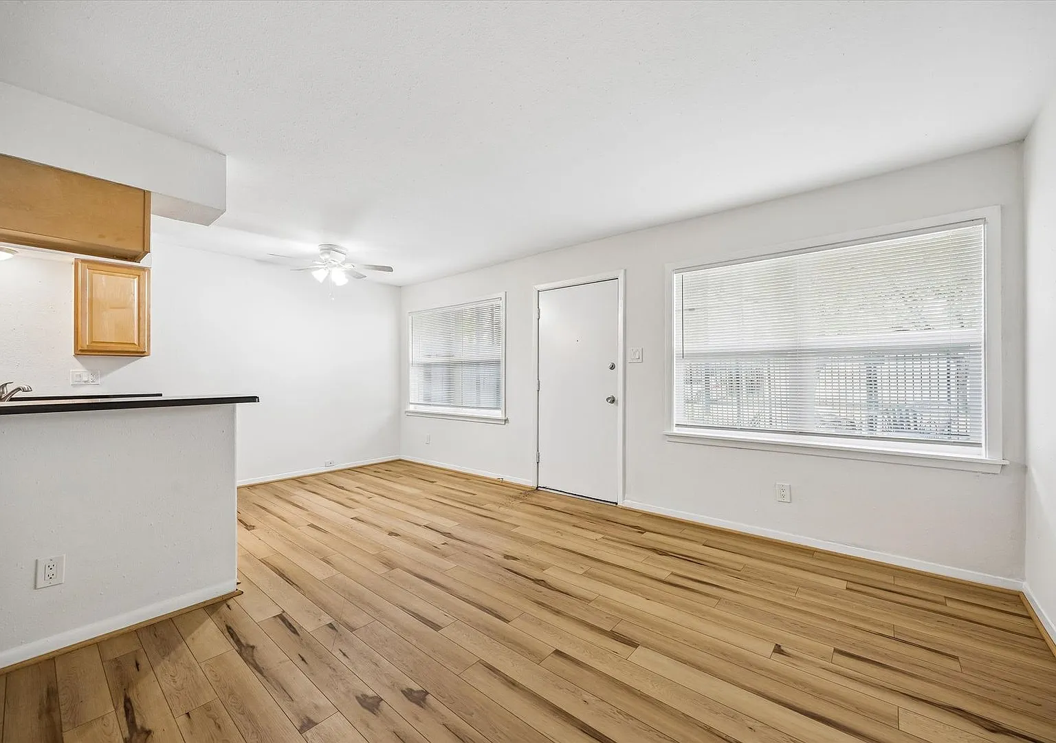 2206 Mason — Photo 4