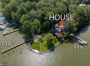 222 Harbor Dr, Lusby, MD 20657