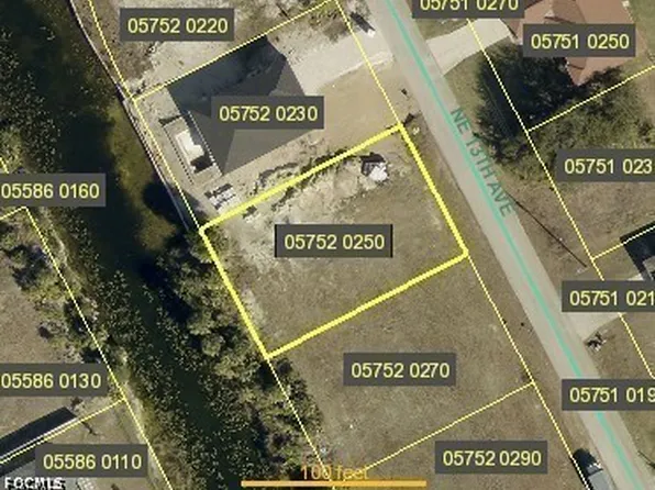3746 NE 13th Ave, Cape Coral, FL 33909