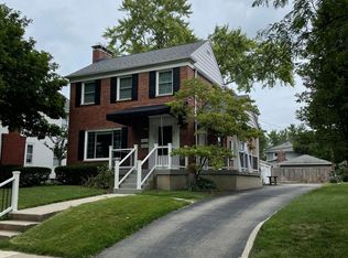 225 Corona Ave, Oakwood, OH 45419