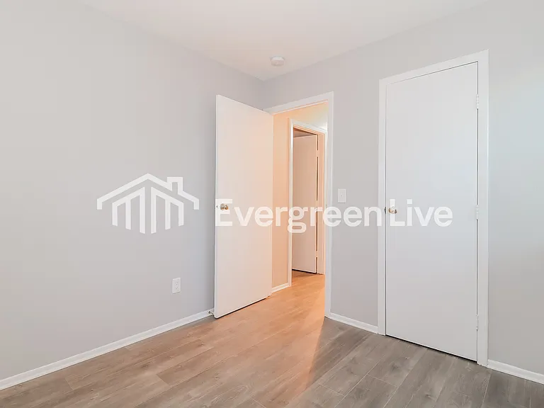 1553 Charlestown Dr — Photo 14