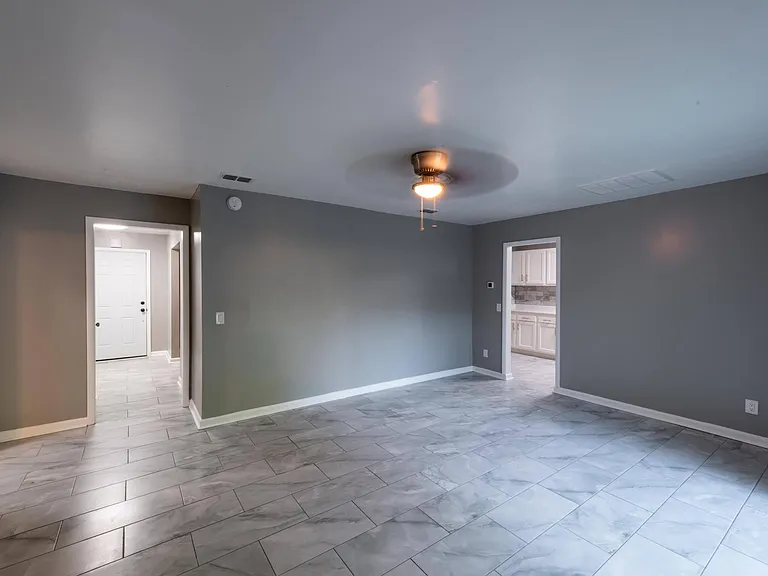 1532 Leestan Ct — Photo 31