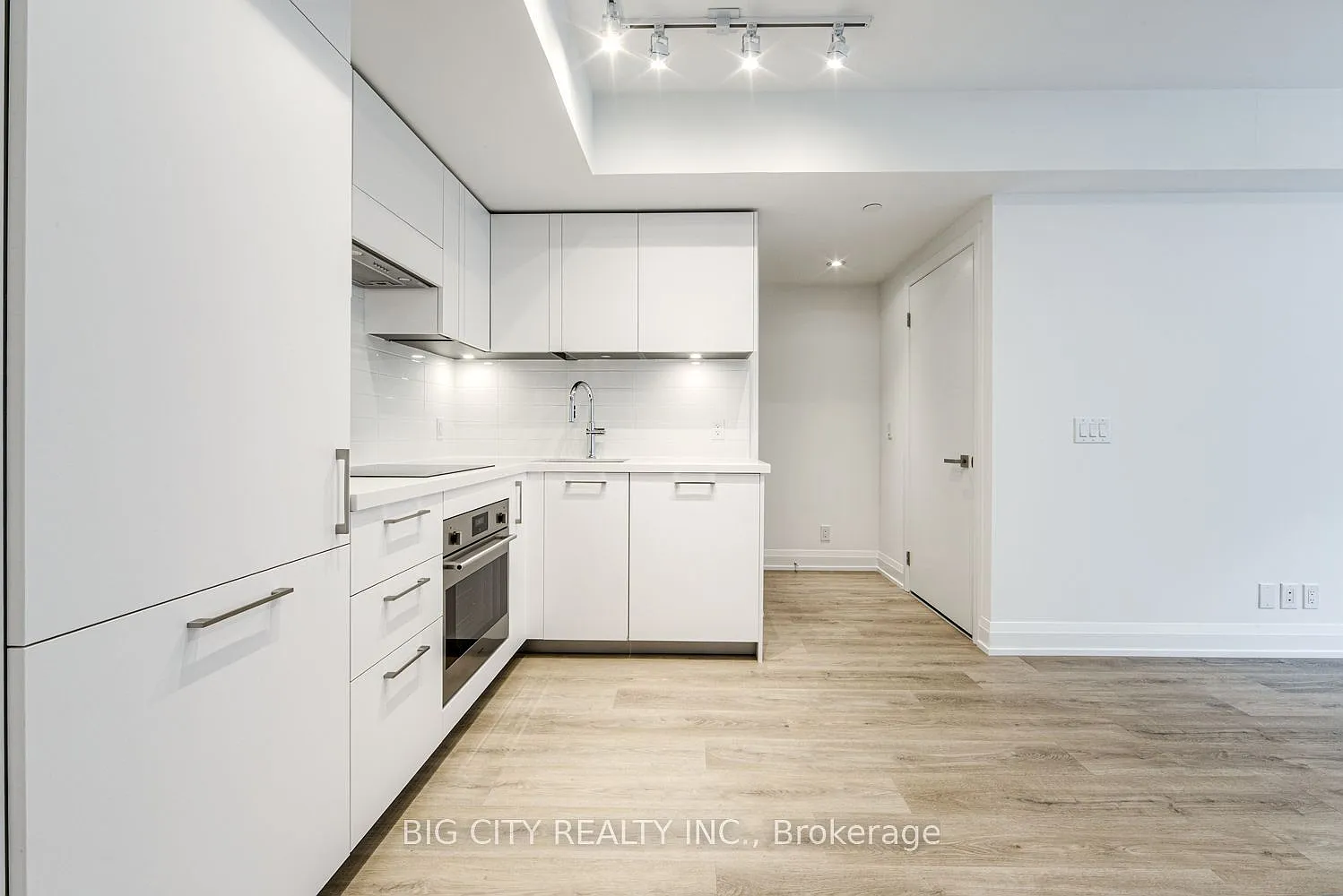 1 bed, $2,250 — Photo 3