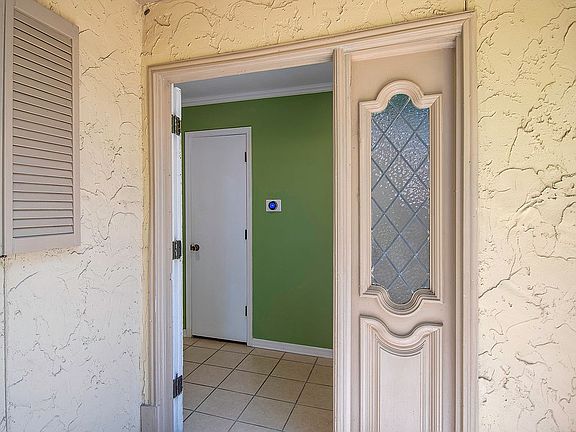 4th image of 9034 Emberglow Ln