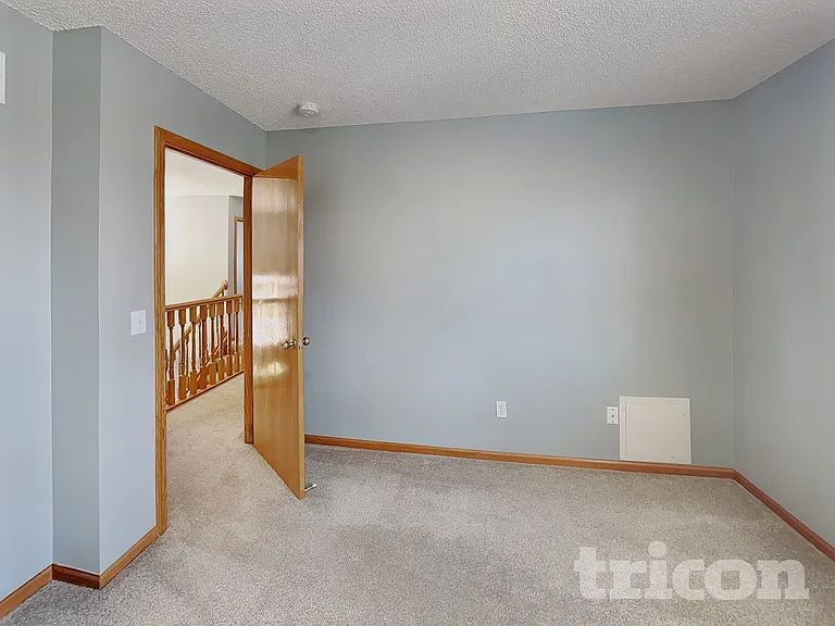 4527 Mason Ave NE — Photo 11