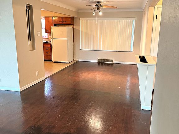 4th image of 9209 Shadydale Dr