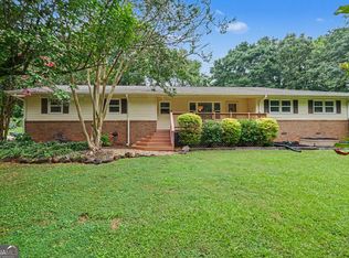 345 Hickory Hills Dr, Jefferson, GA 30549