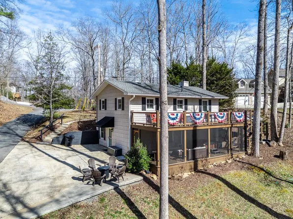 15 Lonesome Pine Rd, Murphy, NC 28906