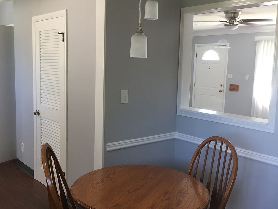 1st image of 13388 Brookdale Ave